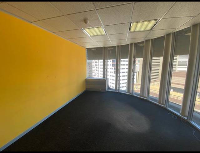 318M² OFFICE TO LET IN CAPE TOWN CITY CENTRE